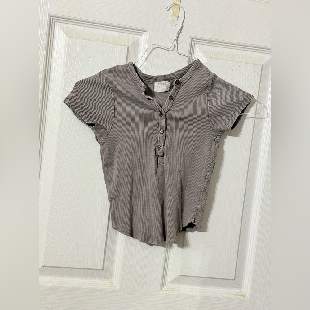 ✨ Urban Nation Ribbed Henley Crop Top - 100% Cotton